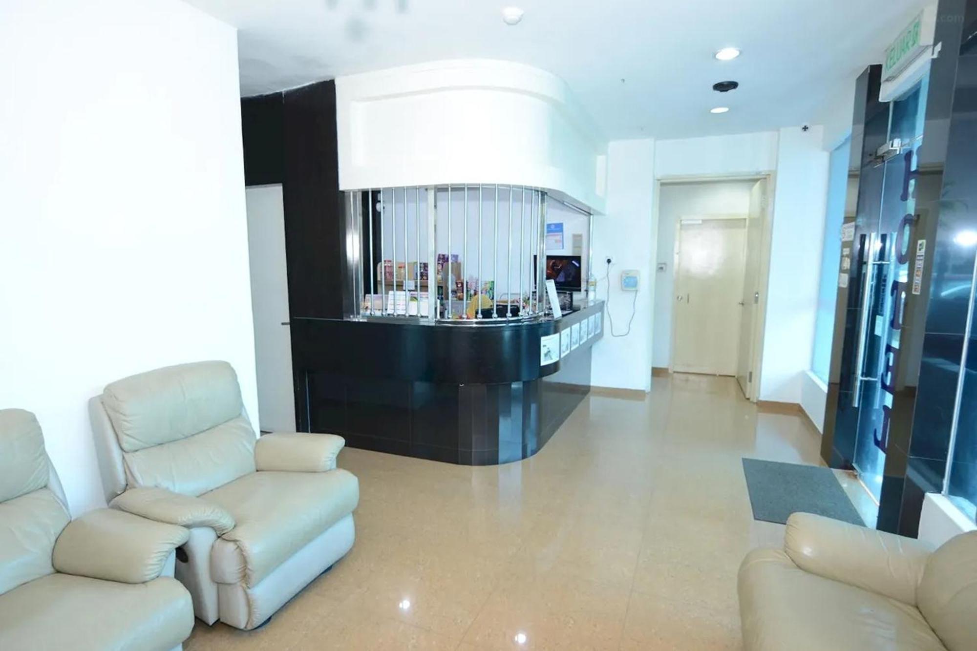 Hotel Alam Indi Джохор-Бару Экстерьер фото