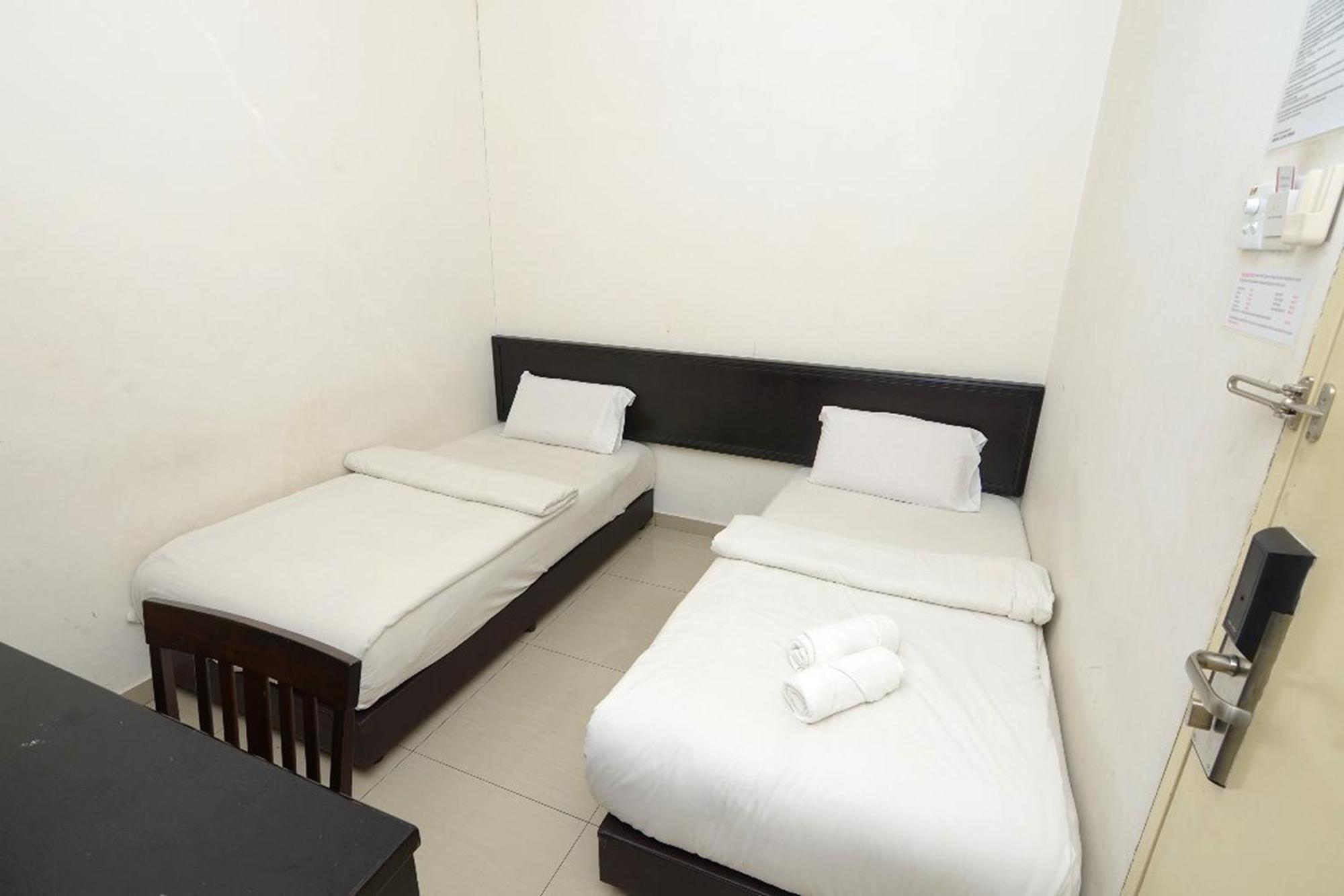 Hotel Alam Indi Джохор-Бару Экстерьер фото